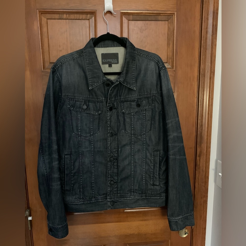 Express Men’s L Jean Jacket Large